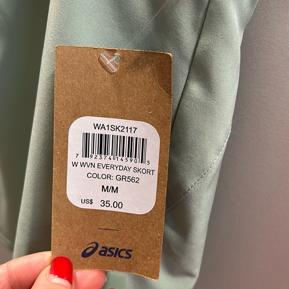 ASICS Mint Green Skort Size M NWT - Picture 2 of 8